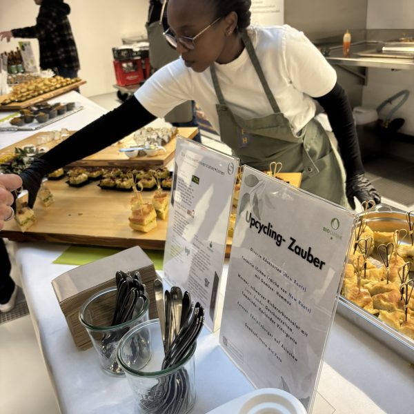 CF5E74BF-EFDC-4024-844E-CB69ECD8A7CE_1_102_o